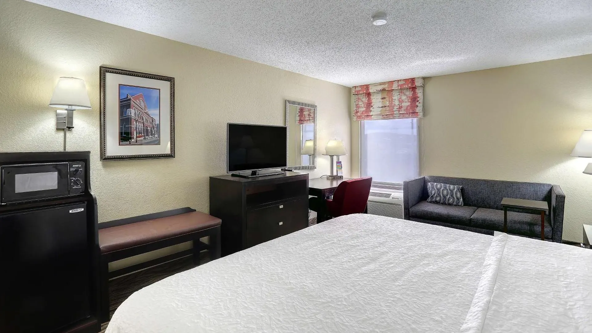 Hampton Inn Nashville-I-24 Hickory Hollow 3*, Nashville
